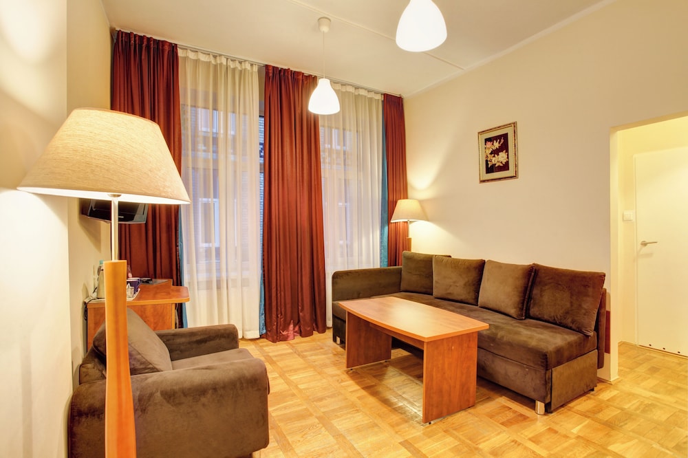 Lothus Hotel — Hotel rooms in Wroclaw, Lower Silesia