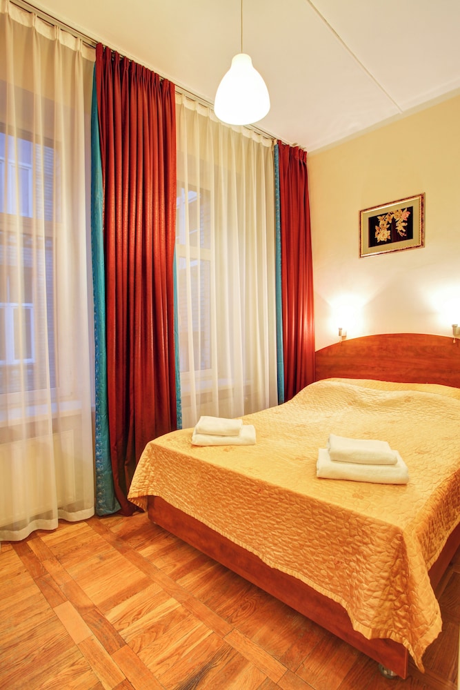 Lothus Hotel — Hotel rooms in Wroclaw, Lower Silesia