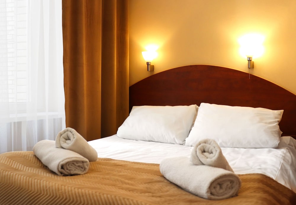 Lothus Hotel — Hotel rooms in Wroclaw, Lower Silesia