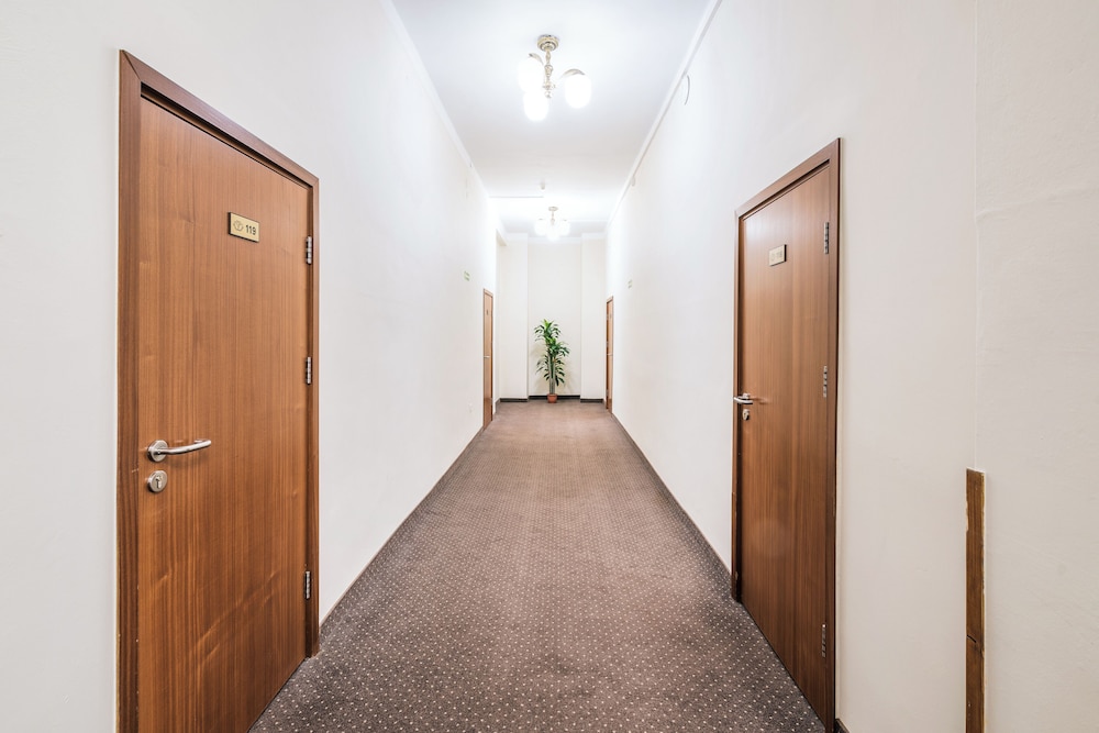 Lothus Hotel — Hotel building in Wroclaw, Lower Silesia