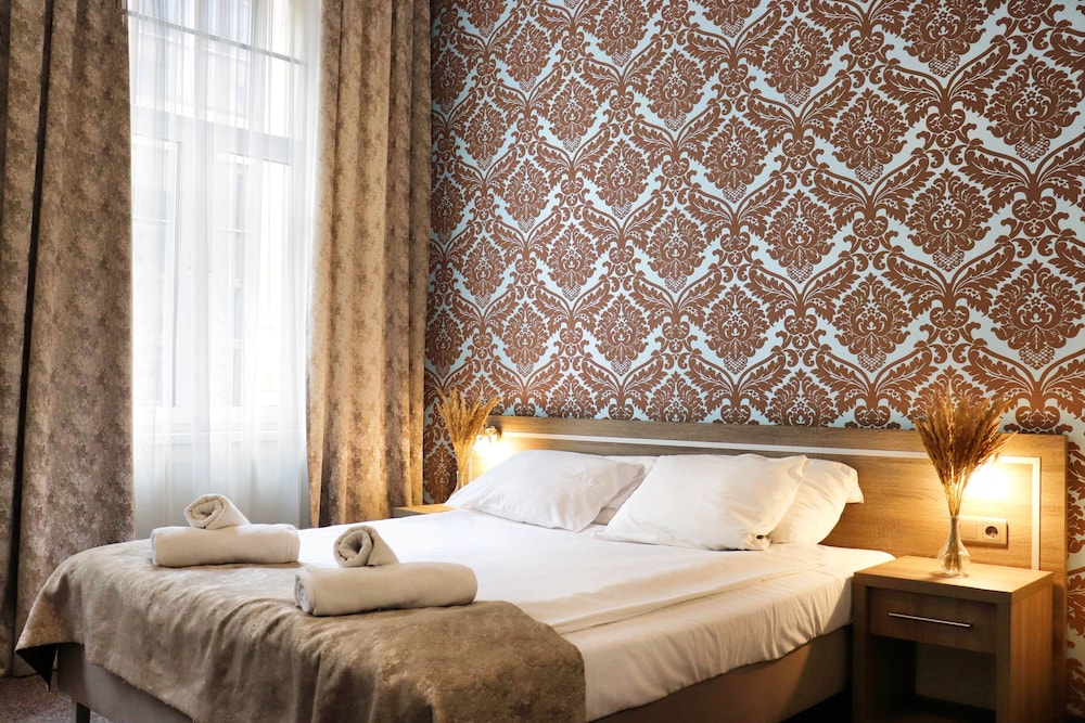 Lothus Hotel — Hotel rooms in Wroclaw, Lower Silesia