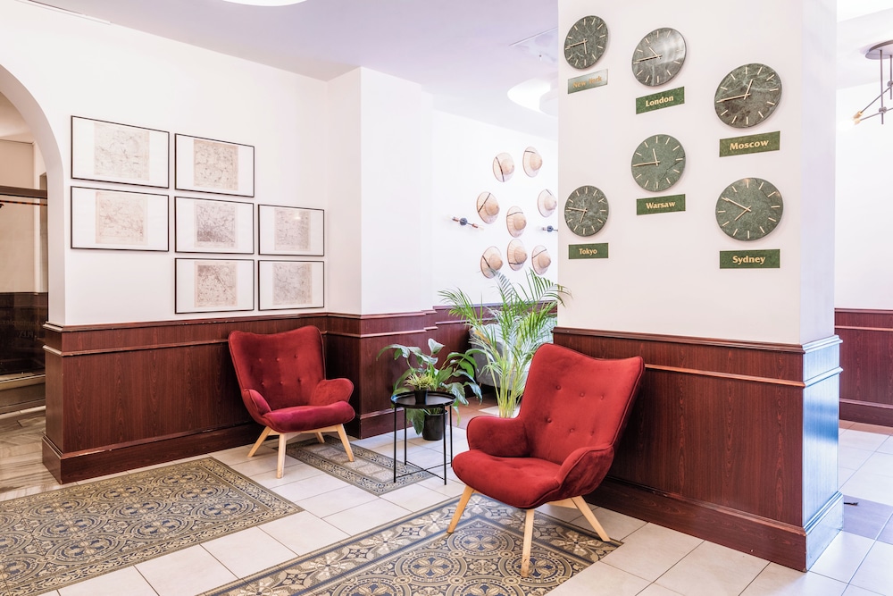 Lothus Hotel — Hotel building in Wroclaw, Lower Silesia