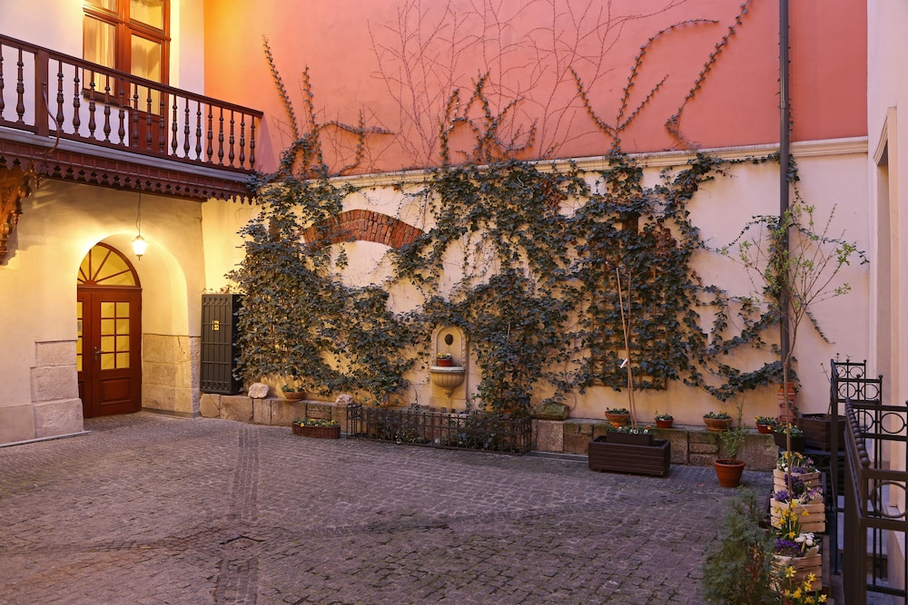 Gołębia 8 Residence — Hotel building in Krakow, Lesser Poland