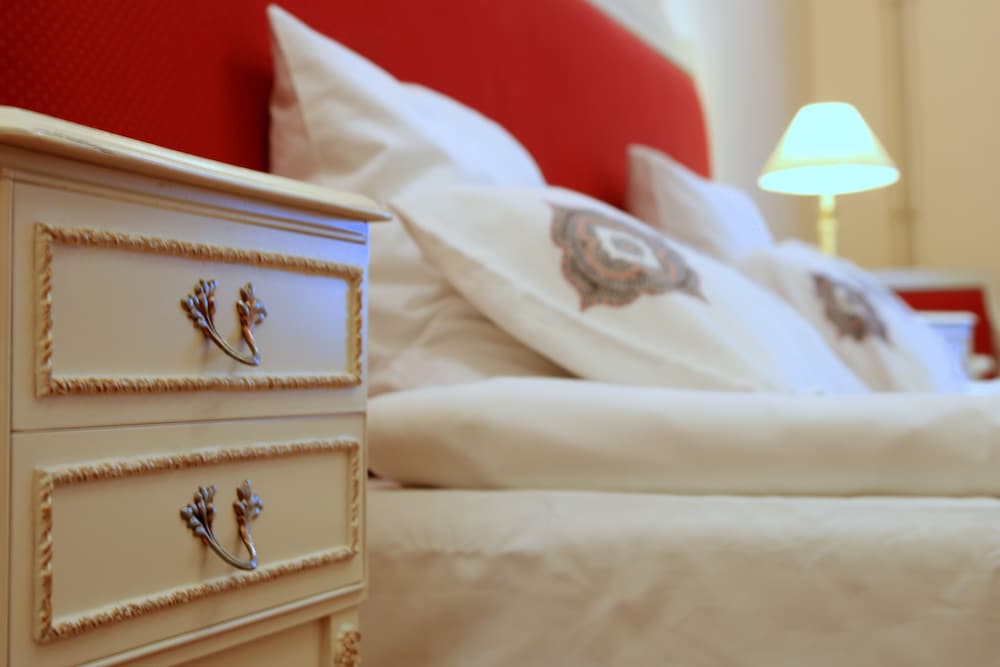 Gołębia 8 Residence — Hotel rooms in Krakow, Lesser Poland