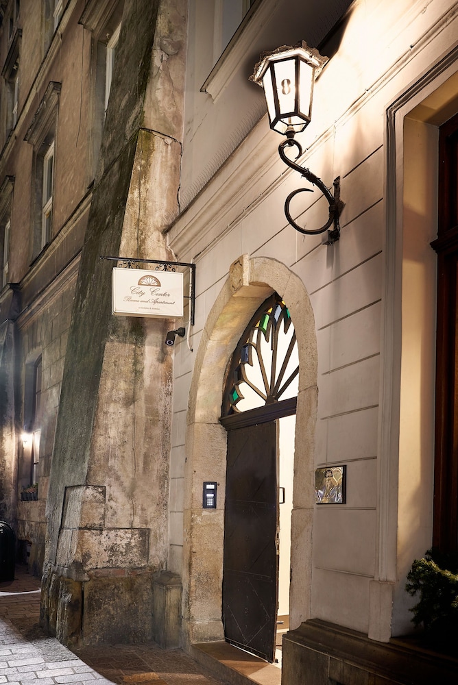 Gołębia 8 Residence — Hotel building in Krakow, Lesser Poland