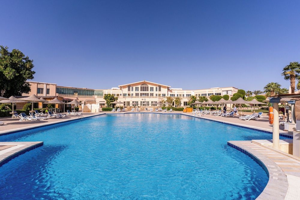Shoni Bay Resort