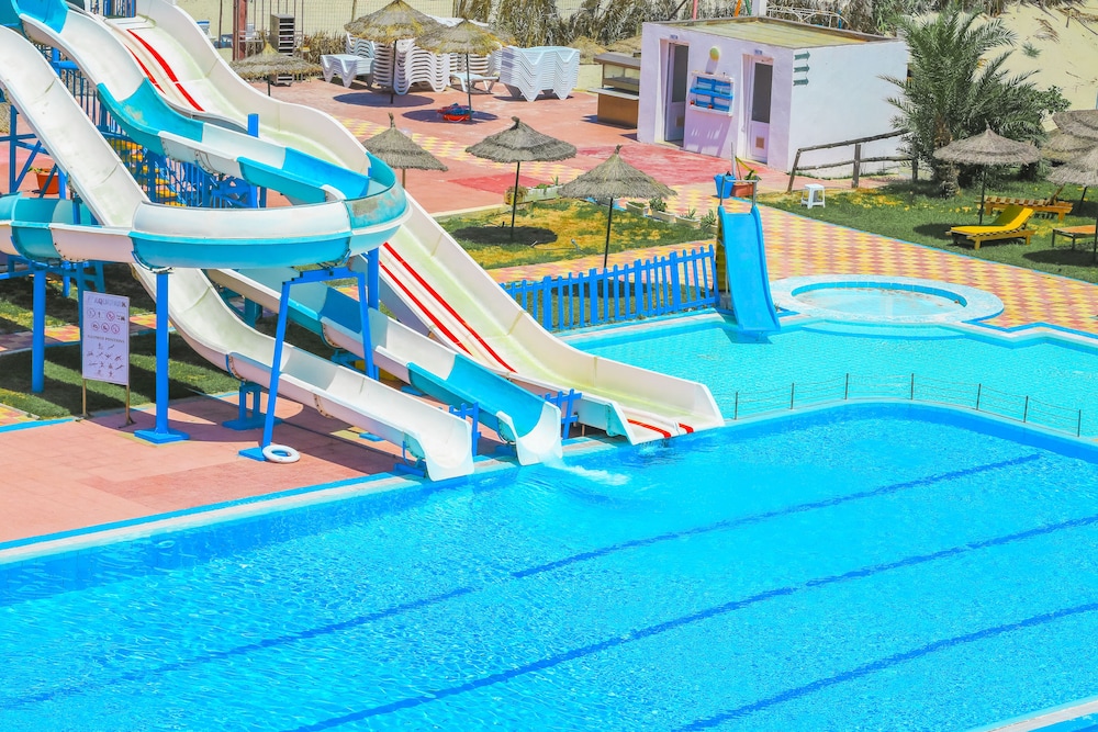 Hotel Neptunia Skanes — Swimming pool in Skanes inc. Monastir, Monastir