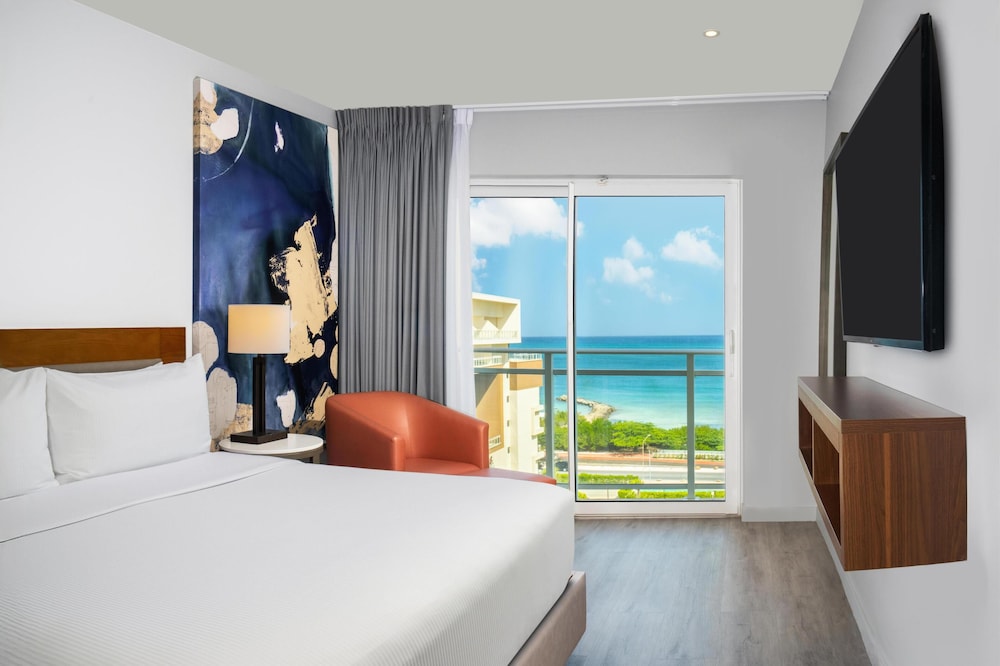 Embassy Suites By Hilton Aruba Beach Resort — Hotel rooms in Noord, Aruba