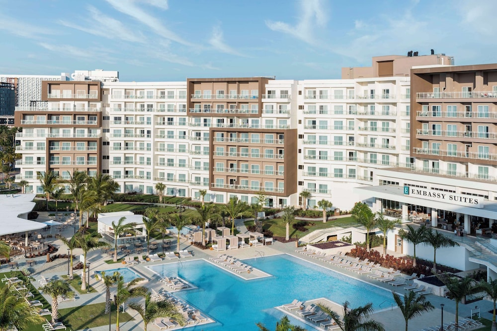 Embassy Suites By Hilton Aruba Beach Resort — Hotel building in Noord, Aruba