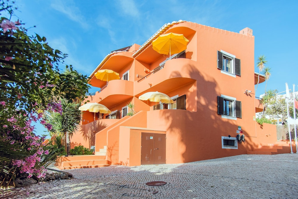 Villa Mar Azul — Hotel building in Lagos, Faro