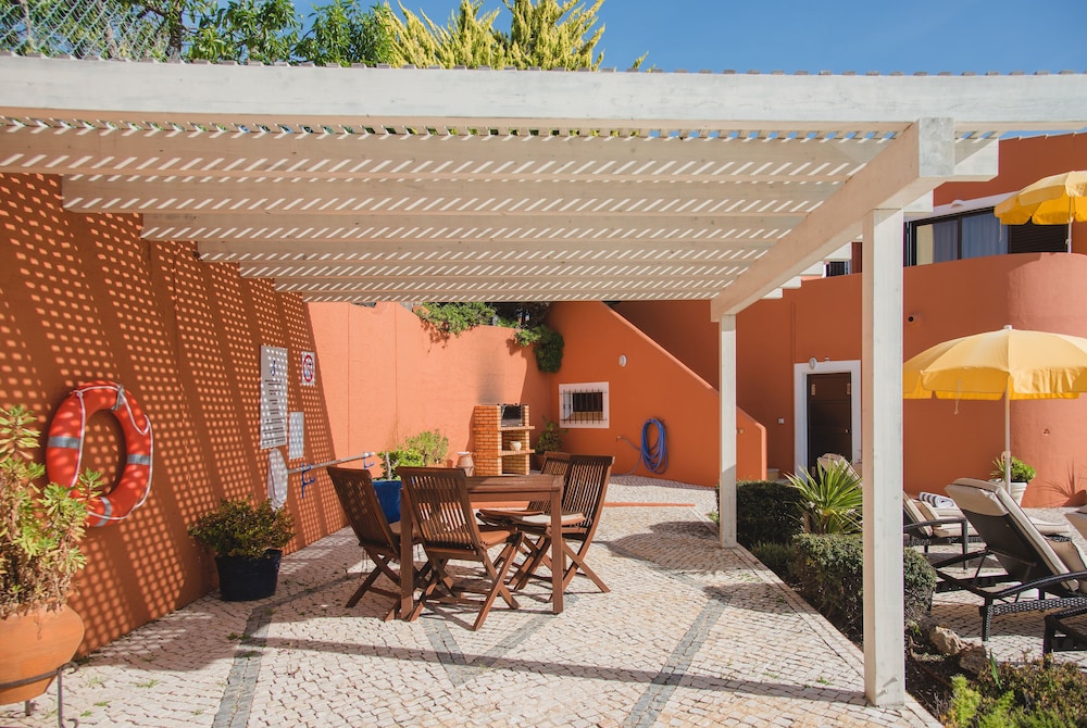 Villa Mar Azul — Hotel building in Lagos, Faro