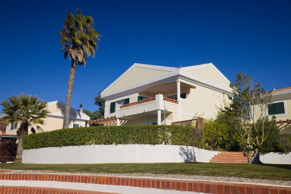 Cegonha Country Club — Hotel building in Vilamoura, Faro