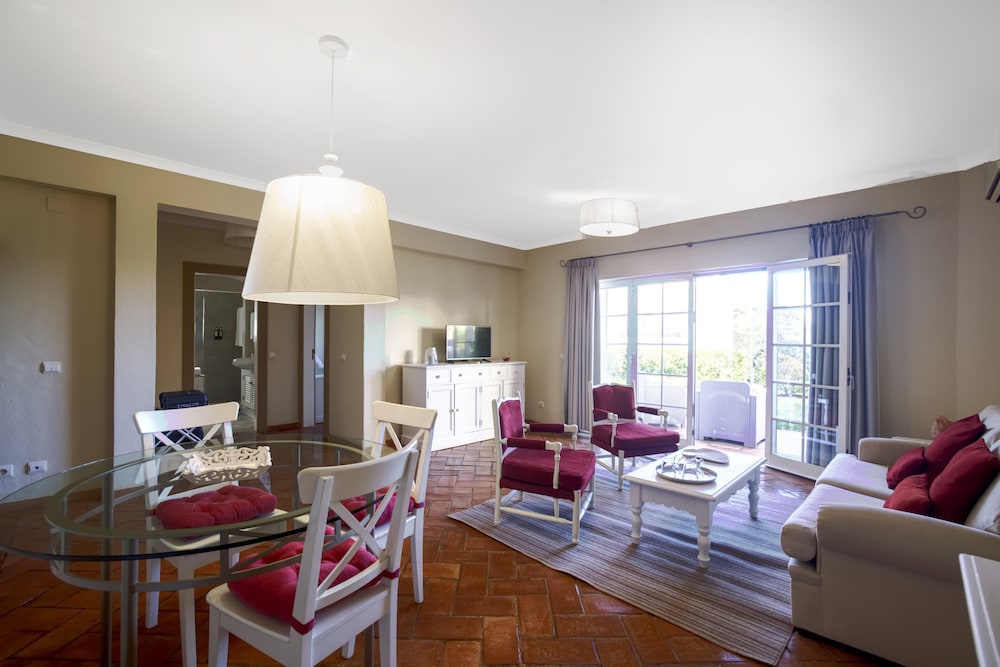 Cegonha Country Club — Hotel rooms in Vilamoura, Faro