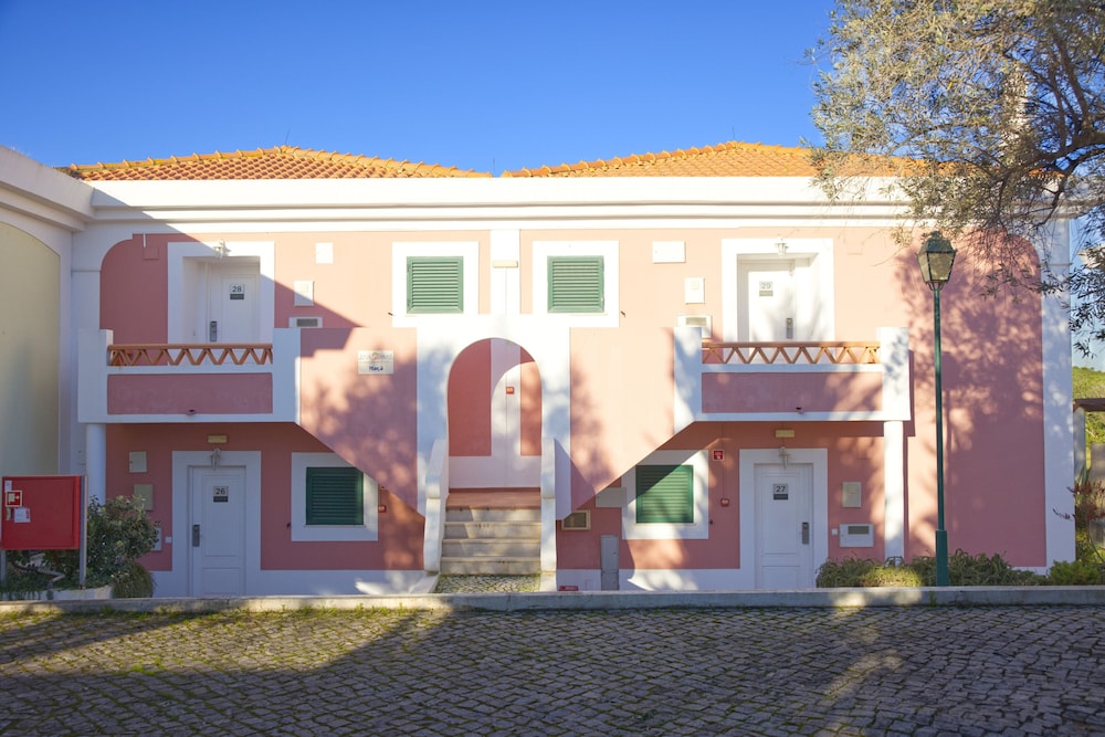 Cegonha Country Club — Hotel building in Vilamoura, Faro