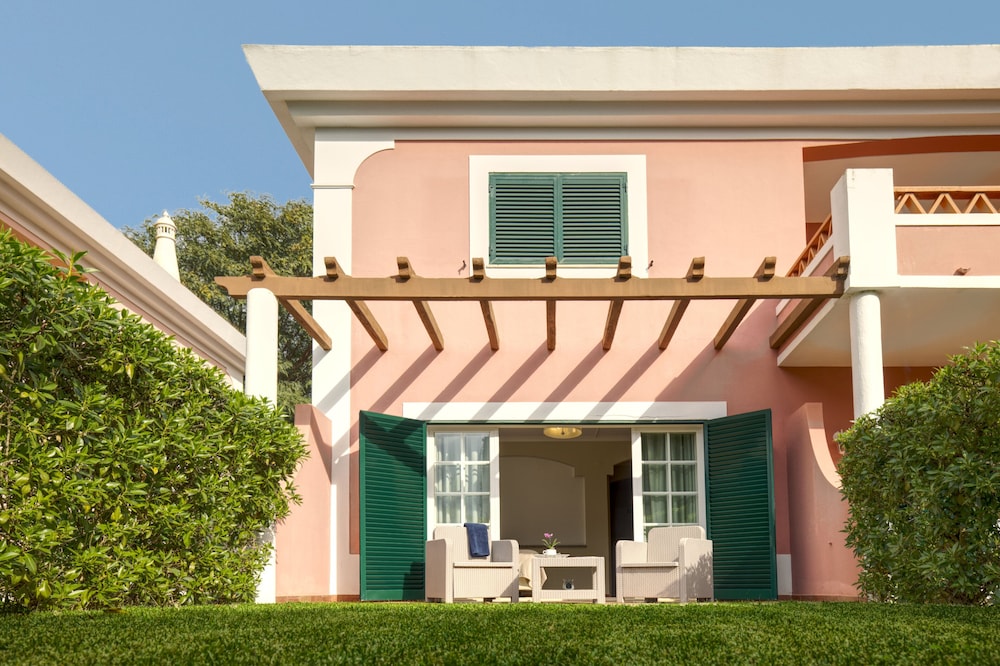 Cegonha Country Club — Hotel building in Vilamoura, Faro