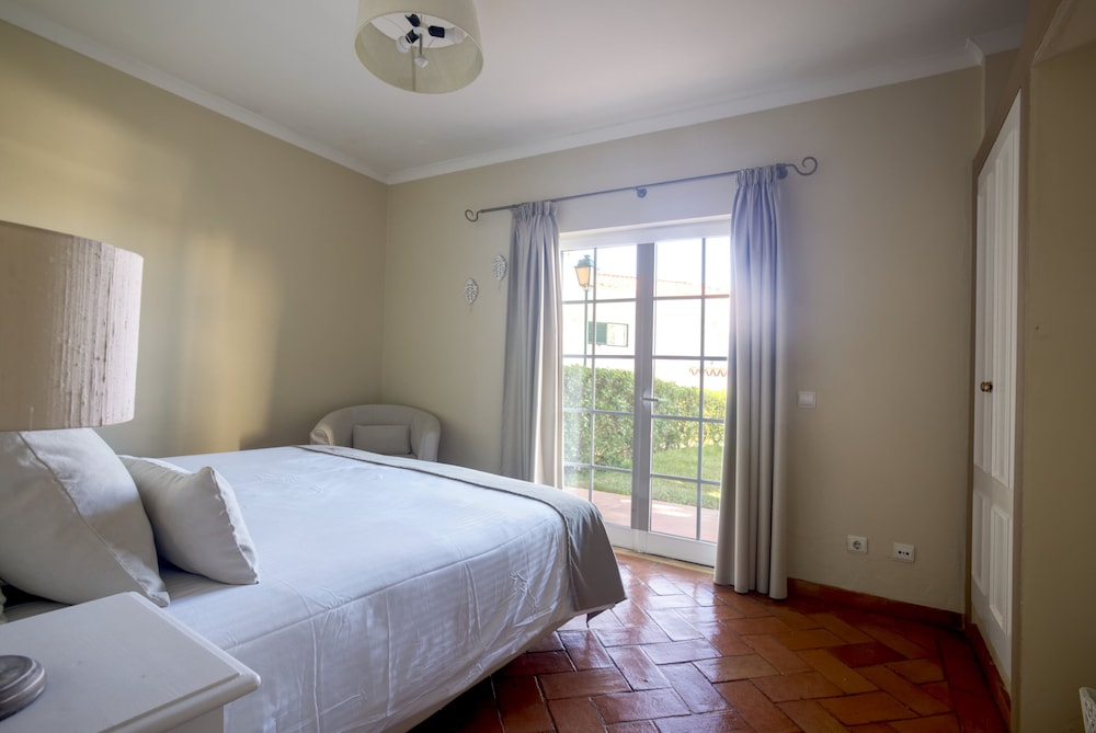 Cegonha Country Club — Hotel rooms in Vilamoura, Faro