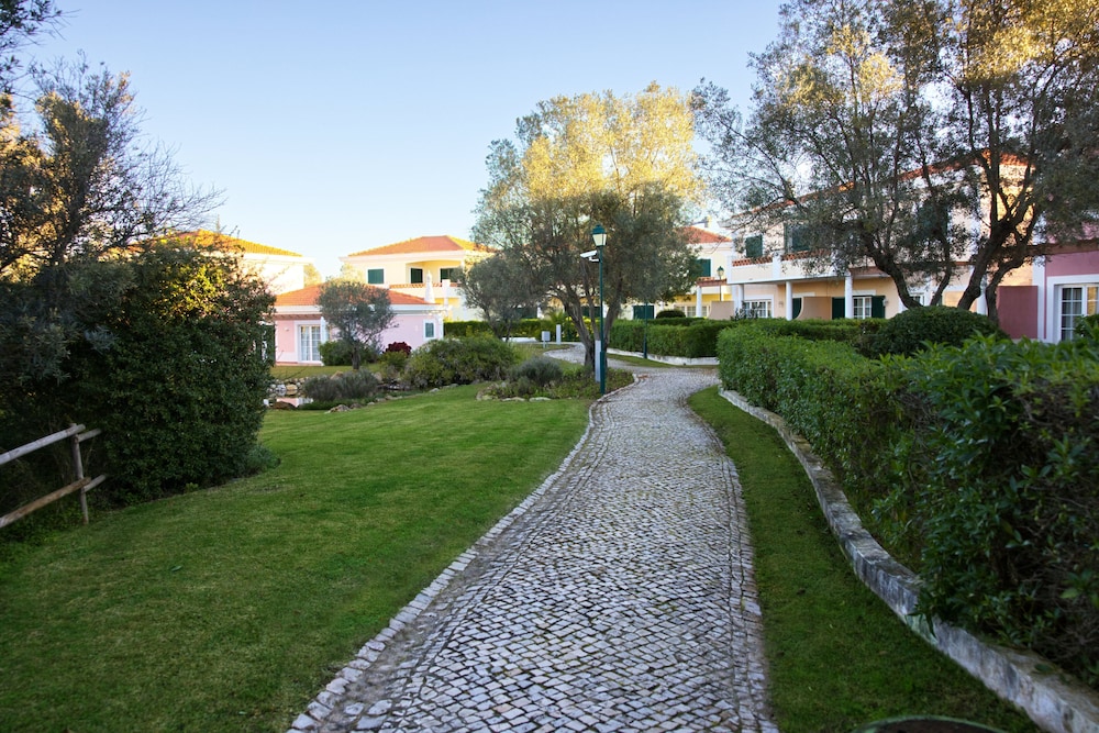 Cegonha Country Club — Hotel building in Vilamoura, Faro