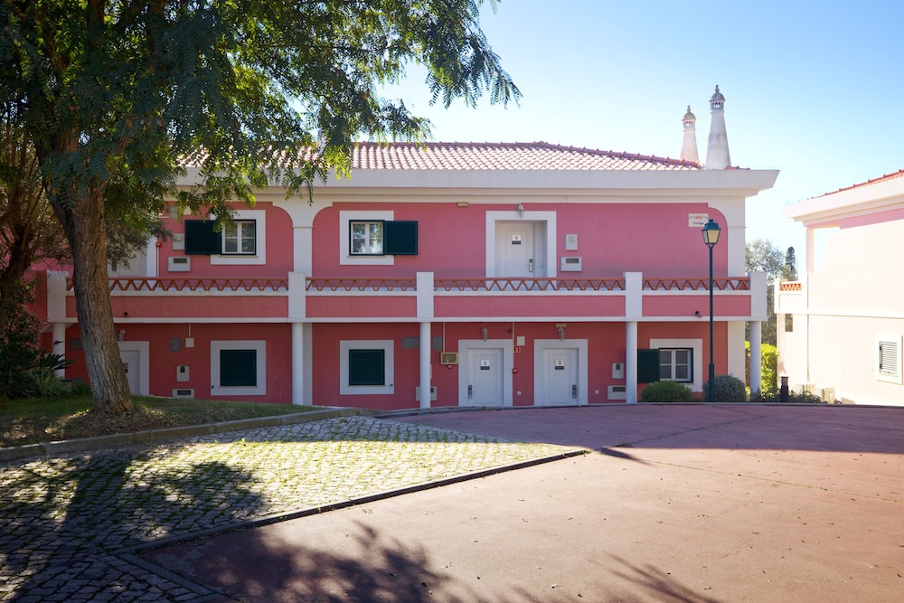 Cegonha Country Club — Hotel building in Vilamoura, Faro