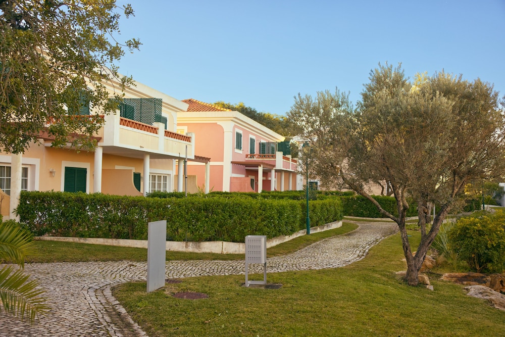 Cegonha Country Club — Hotel building in Vilamoura, Faro