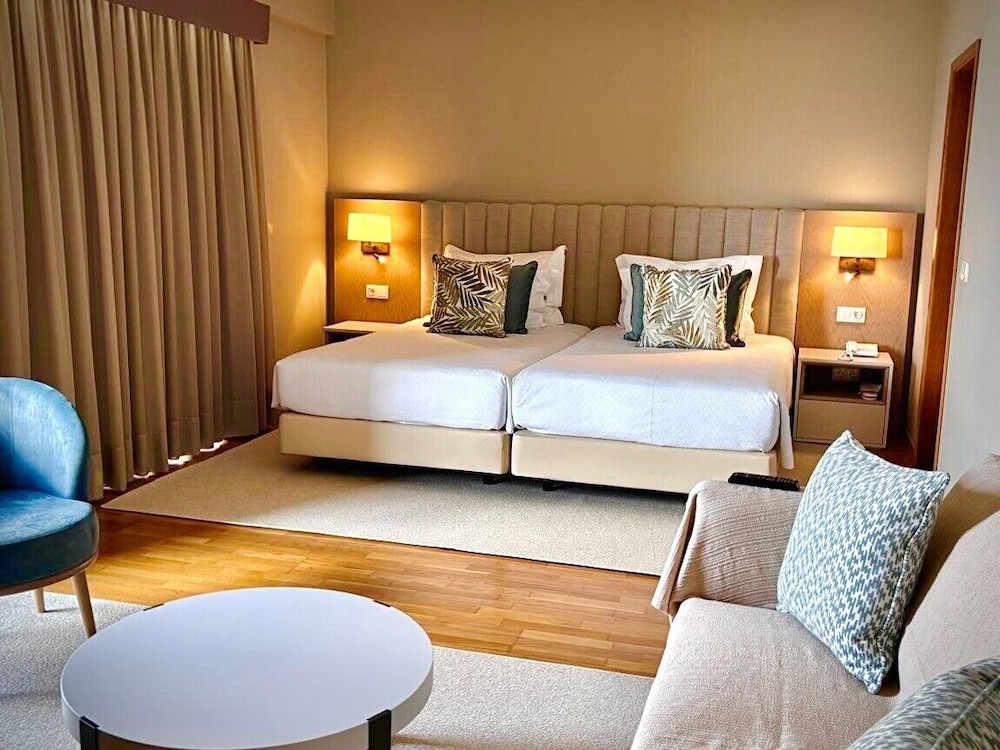 Hotel Alisios — Hotel rooms in Albufeira, Faro