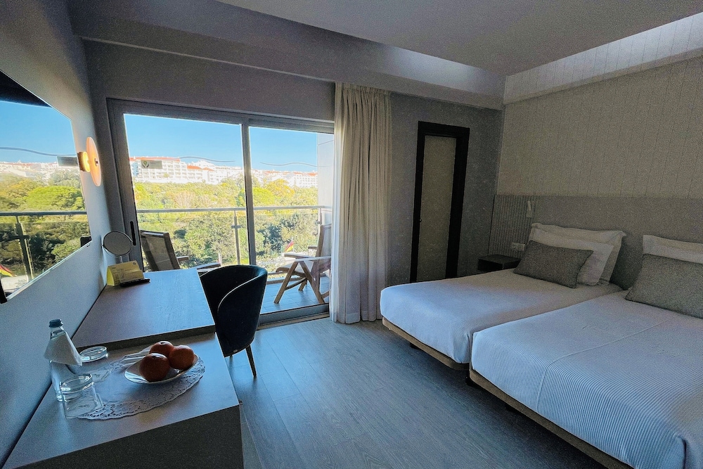 Hotel Alisios — Hotel rooms in Albufeira, Faro