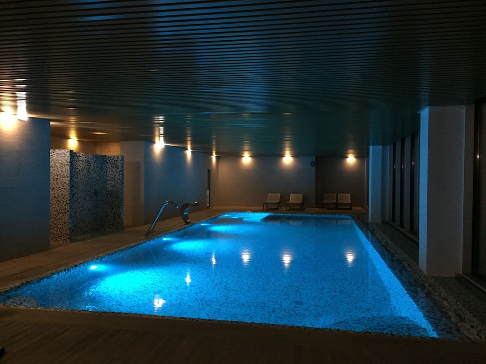 Hotel Alisios — Swimming pool in Albufeira, Faro