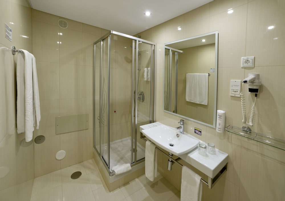 Hotel Alisios — Hotel rooms in Albufeira, Faro