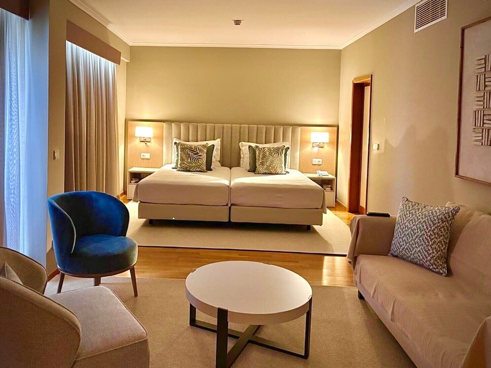 Hotel Alisios — Hotel rooms in Albufeira, Faro