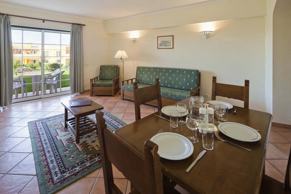 Colina da Lapa & Villas — Hotel rooms in Carvoeiro, Faro
