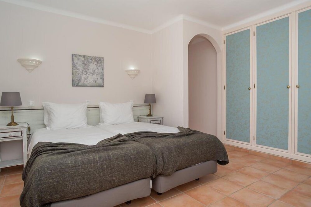 Colina da Lapa & Villas — Hotel rooms in Carvoeiro, Faro