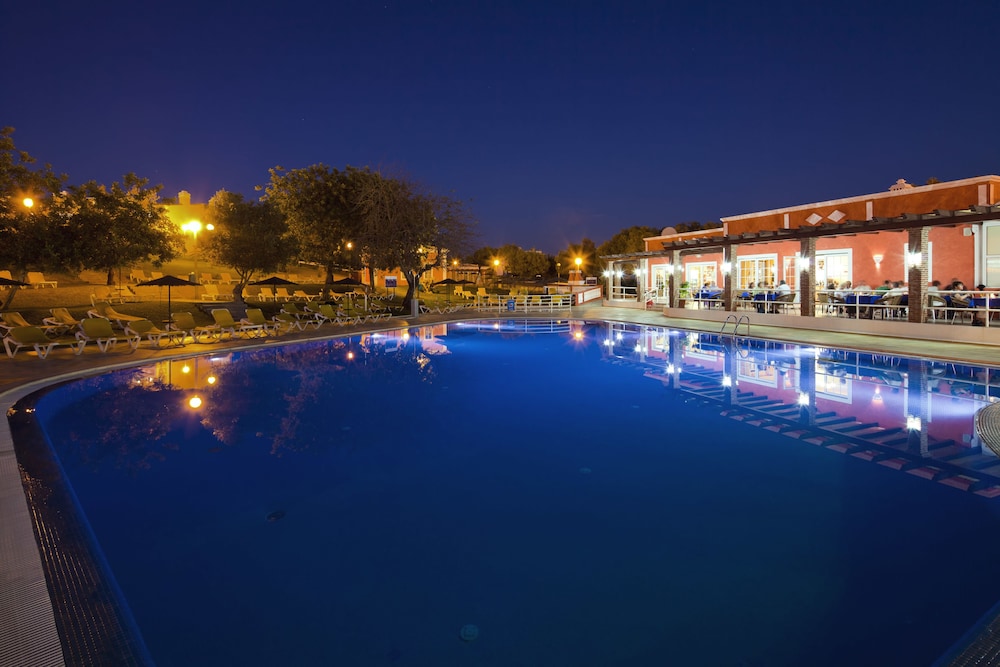 Colina da Lapa & Villas — Swimming pool in Carvoeiro, Faro