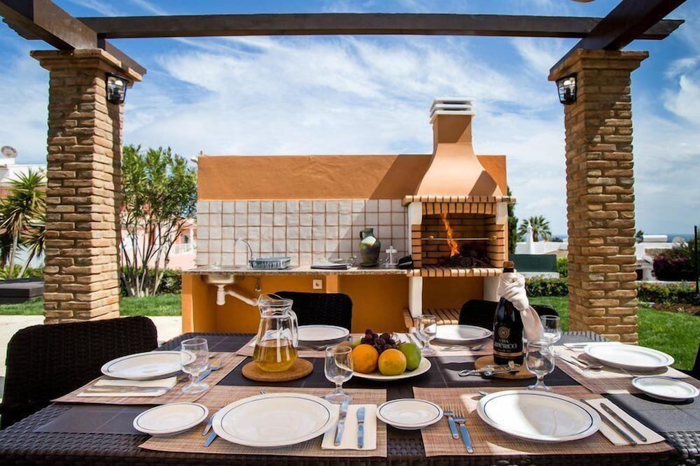 Colina da Lapa & Villas — Restaurant & bars in Carvoeiro, Faro