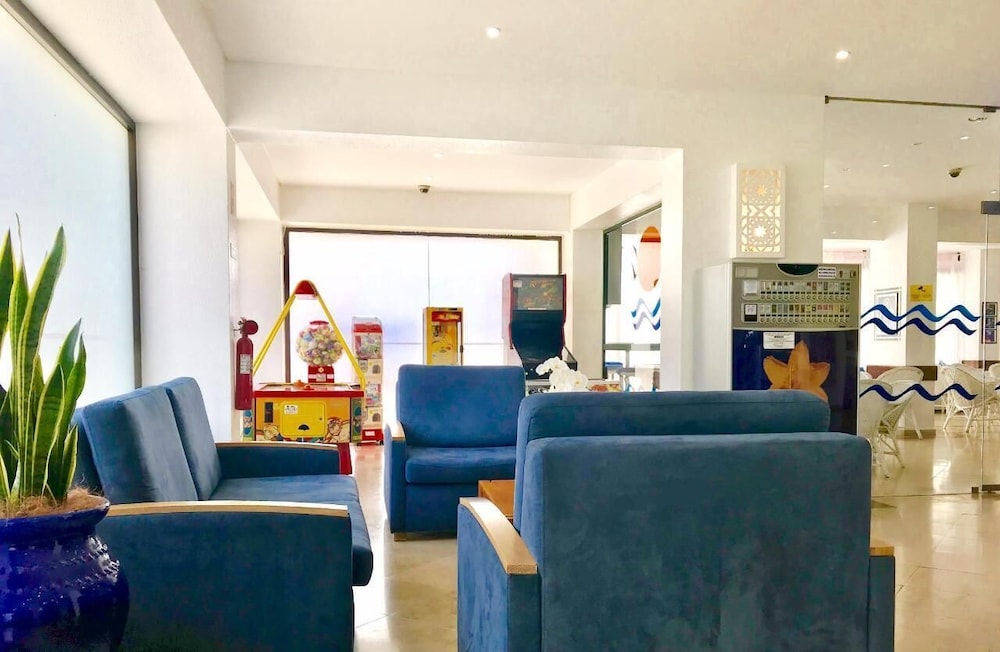 Apartamentos Turísticos Janelas do Mar — Attractions for children in Albufeira, Faro