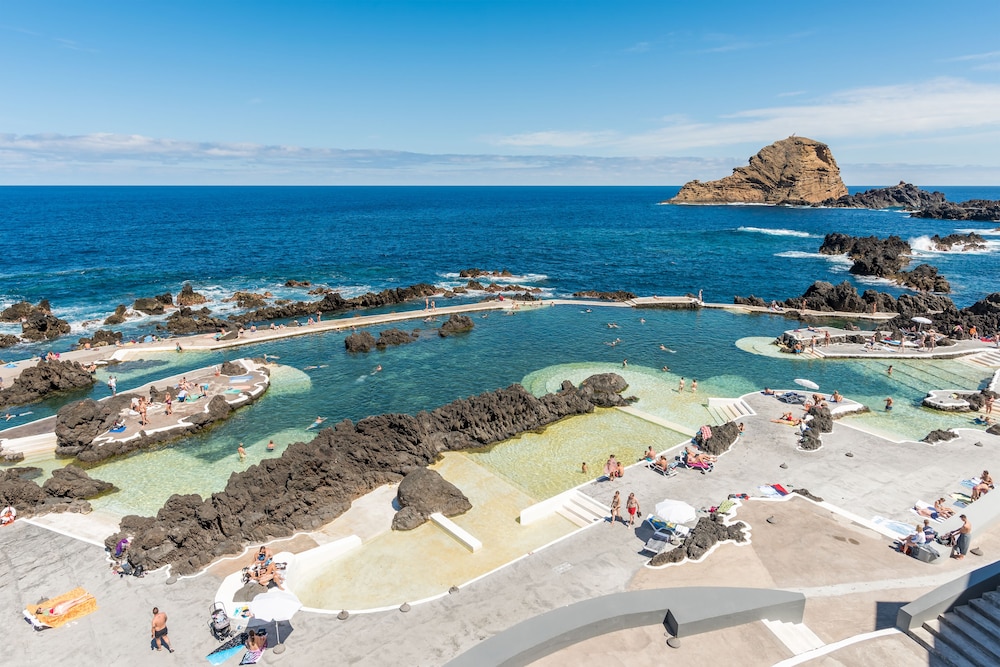 Aqua Natura Bay — Attractions in the area in Porto Moniz, Madeira