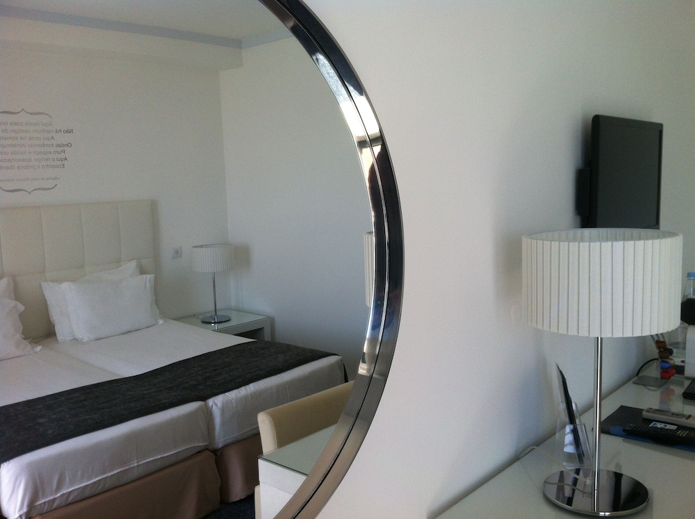 Rocamar Exclusive Hotel Spa Adults Only — Hotel rooms in Albufeira, Faro