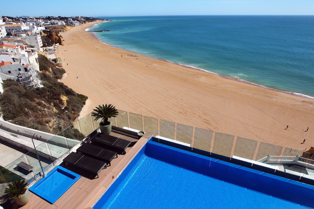 Rocamar Exclusive Hotel Spa Adults Only — Swimming pool in Albufeira, Faro