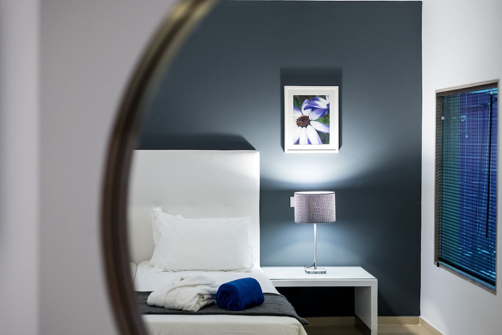Rocamar Exclusive Hotel Spa Adults Only — Hotel rooms in Albufeira, Faro