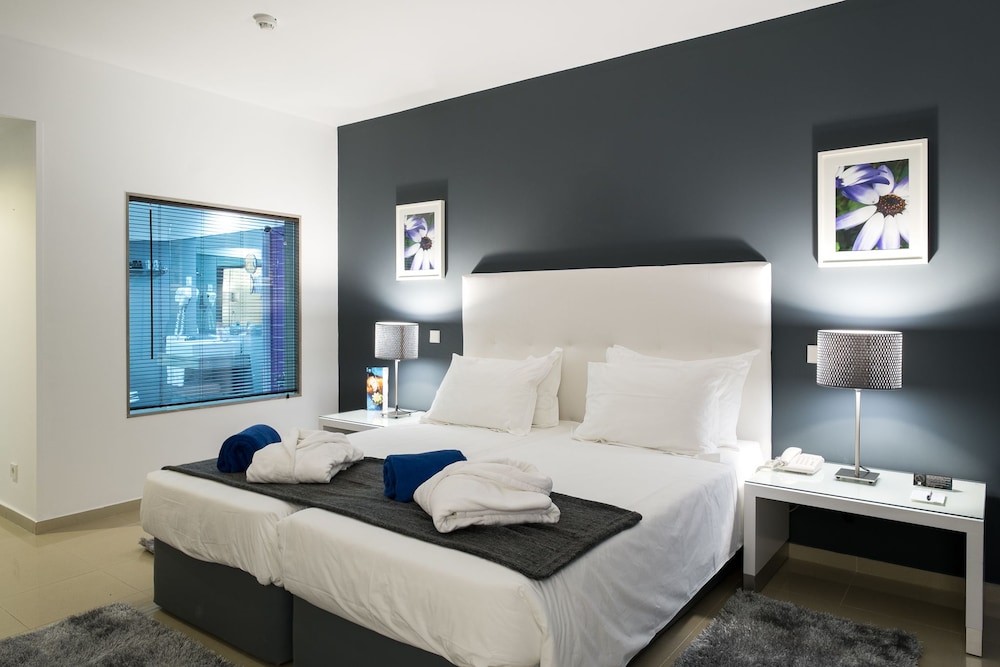 Rocamar Exclusive Hotel Spa Adults Only — Hotel rooms in Albufeira, Faro