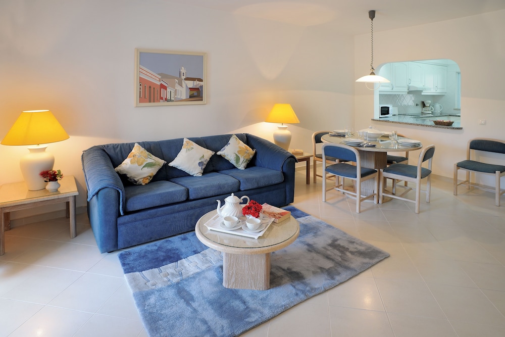 Clube Albufeira Garden Village — Hotel rooms in Albufeira, Faro