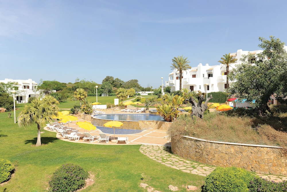 Clube Albufeira Garden Village — Swimming pool in Albufeira, Faro