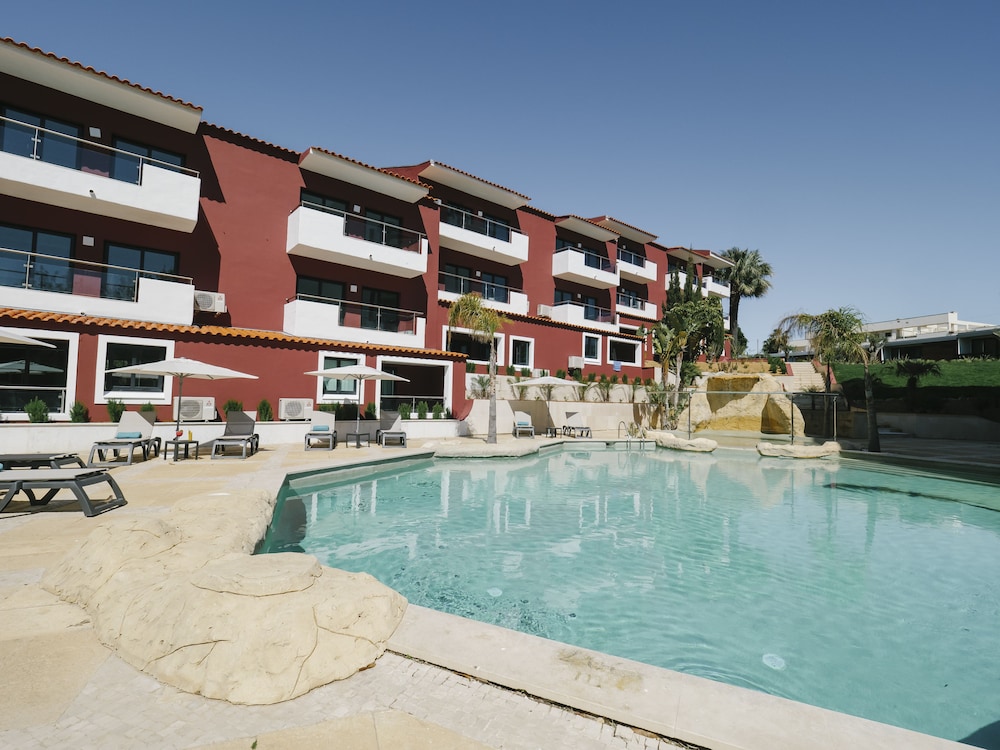 Topazio Vibe Beach Hotel & Apartments - Adults Friendly — Swimming pool in Albufeira, Faro