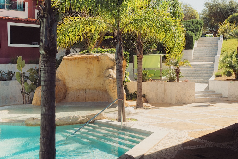 Topazio Vibe Beach Hotel & Apartments - Adults Friendly — Swimming pool in Albufeira, Faro