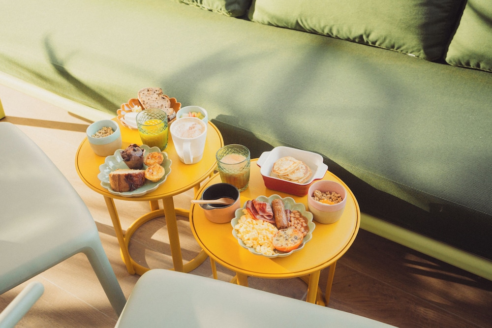 Topazio Vibe Beach Hotel & Apartments - Adults Friendly — Restaurant & bars in Albufeira, Faro