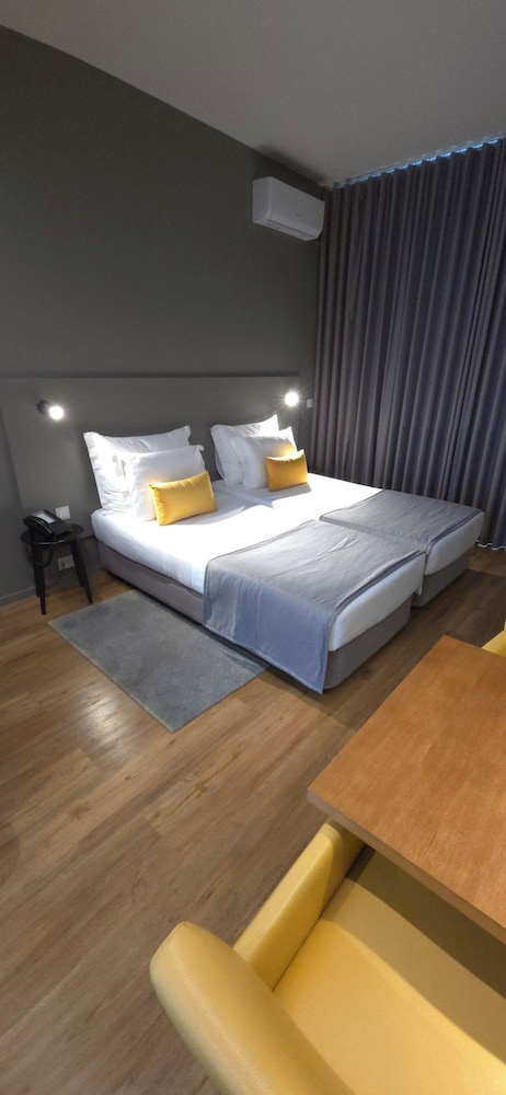 Paraíso - Touristic Apartments — Hotel rooms in Funchal, Madeira