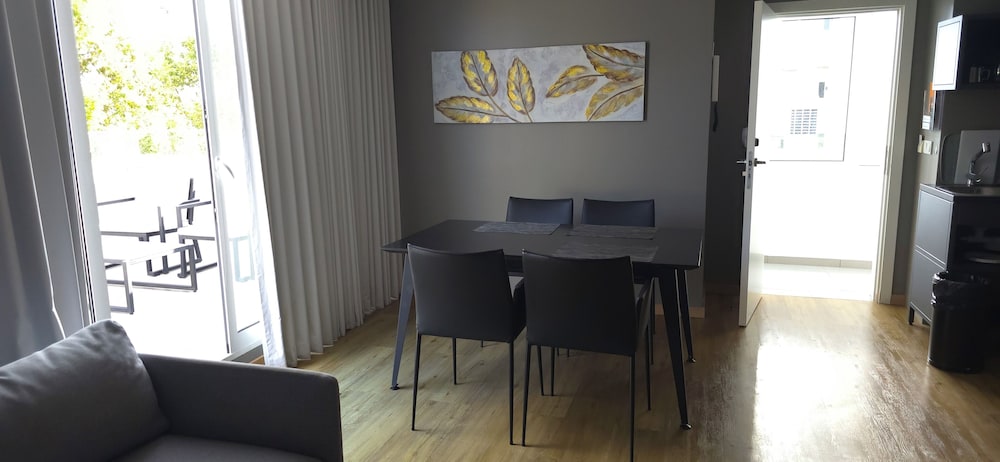 Paraíso - Touristic Apartments — Restaurant & bars in Funchal, Madeira