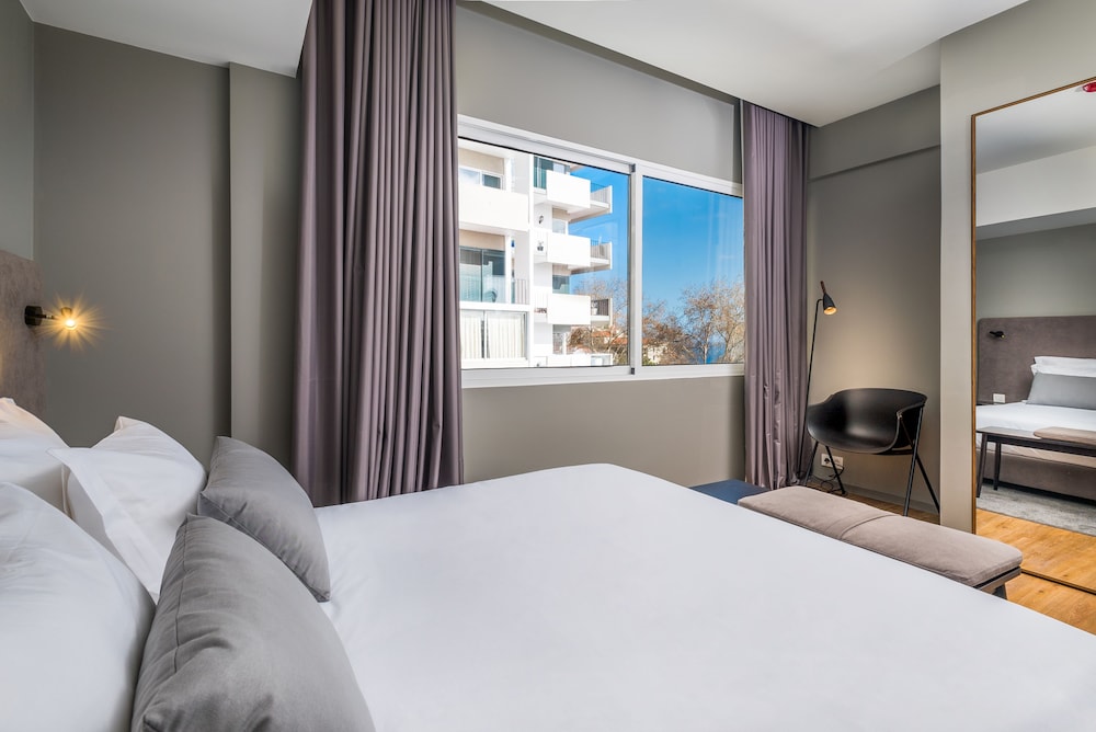 Paraíso - Touristic Apartments — Hotel rooms in Funchal, Madeira