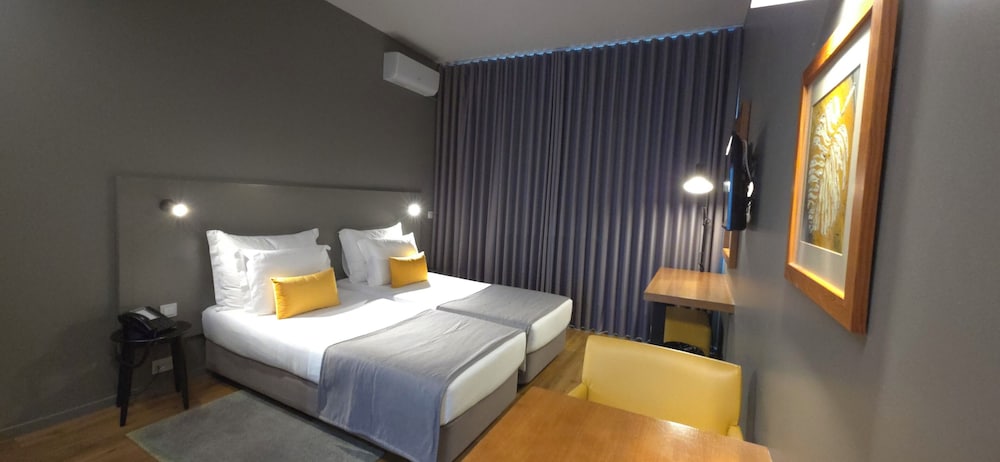 Paraíso - Touristic Apartments — Hotel rooms in Funchal, Madeira