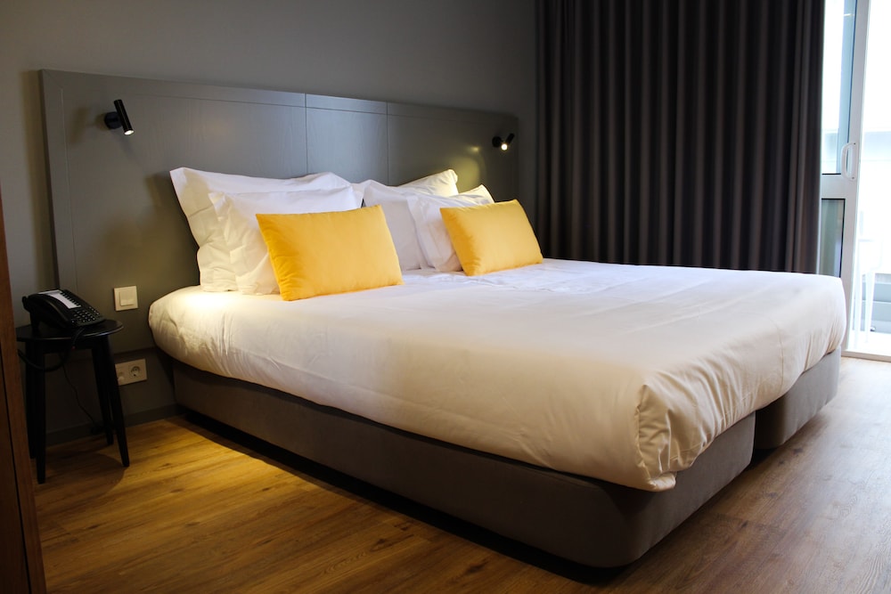 Paraíso - Touristic Apartments — Hotel rooms in Funchal, Madeira