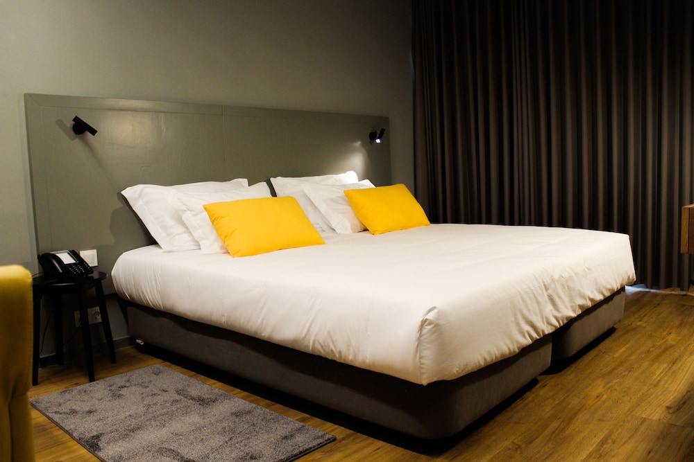 Paraíso - Touristic Apartments — Hotel rooms in Funchal, Madeira