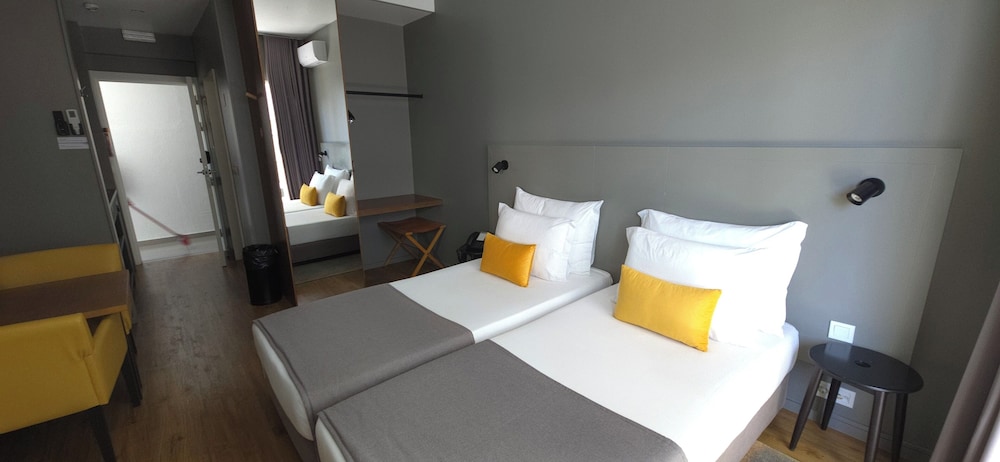 Paraíso - Touristic Apartments — Hotel rooms in Funchal, Madeira